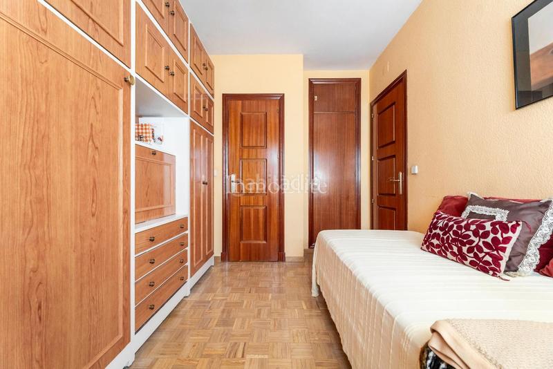 Foto c3d5a7bf-c73e-4e90-ab65-3fef92b55565. Duplex avec chauffage dans Casco Antiguo Majadahonda Foto c3d5a7bf-c73e-4e90-ab65-3fef92b55565. Duplex avec chauffage dans Casco Antiguo Majadahonda
