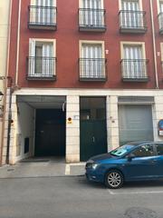Lloguer Aparcament cotxe Calle de abastos. Plaza de garaje en la zona centro Lloguer Aparcament cotxe Calle de abastos. Plaza de garaje en la zona centro