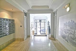 Estudi a Arapiles. Estudio con balcón exterior junto a gta de quevedo Estudi a Arapiles. Estudio con balcón exterior junto a gta de quevedo