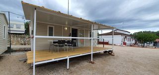 Location saisonnière Module camping Hostalric. Bungalow de 32m2 mes 16 terrassa Location saisonnière Module camping Hostalric. Bungalow de 32m2 mes 16 terrassa