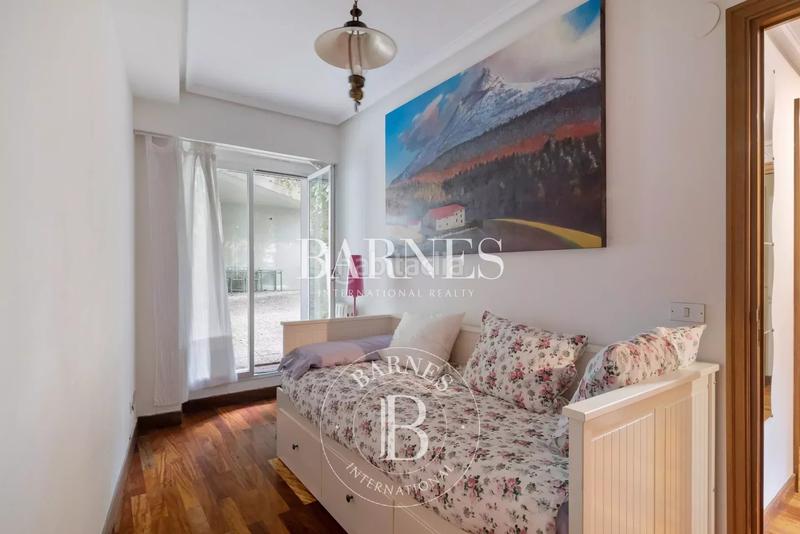 Foto 35b59d52-4da7-4464-8501-c7883ff99a26. Flat with heating parking in Gros Donostia - San Sebastián Foto 35b59d52-4da7-4464-8501-c7883ff99a26. Flat with heating parking in Gros Donostia - San Sebastián