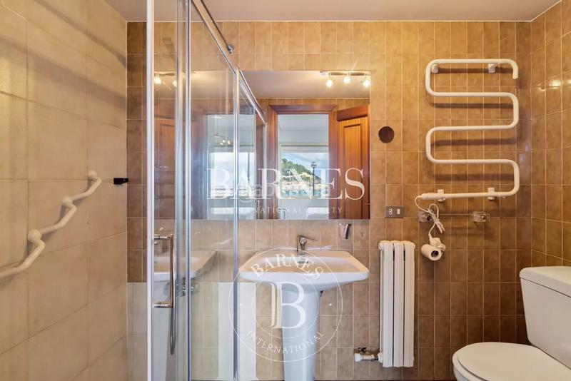 Foto a49bf696-951c-4b73-8341-904812a1e835. Flat with heating parking in Gros Donostia - San Sebastián Foto a49bf696-951c-4b73-8341-904812a1e835. Flat with heating parking in Gros Donostia - San Sebastián