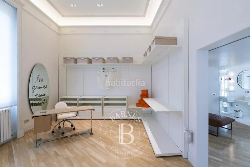 Foto c8563f34-77ef-4892-b123-88abda44e077. Dachwohnung mit heizung in Dreta de l´Eixample Barcelona Foto c8563f34-77ef-4892-b123-88abda44e077. Dachwohnung mit heizung in Dreta de l´Eixample Barcelona