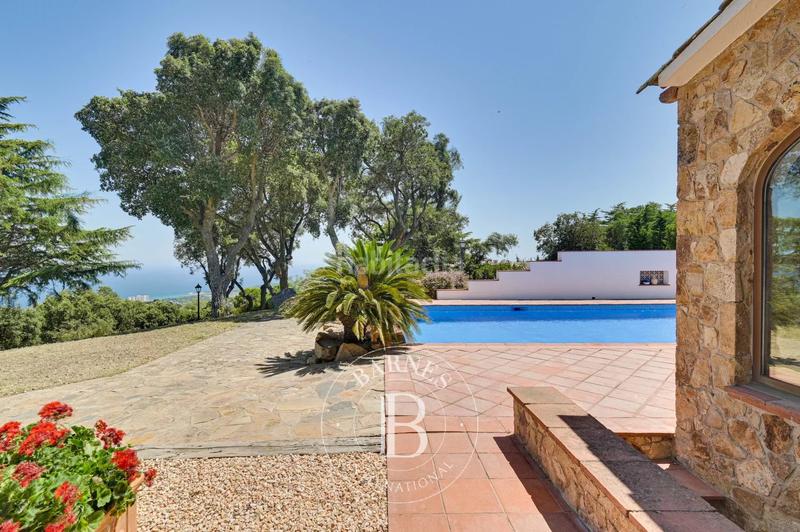 Foto abdcb70f-2d99-44a5-a5bb-2b40889d4d34. Maison avec chauffage parking piscine dans Urbanitzacions Platja d´Aro Foto abdcb70f-2d99-44a5-a5bb-2b40889d4d34. Maison avec chauffage parking piscine dans Urbanitzacions Platja d´Aro