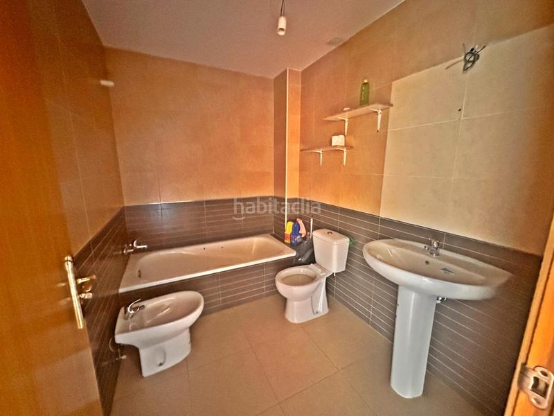 Foto 9ebc52e1-75e5-41da-95bc-a873e72b4305. Casa adossada amb calefacció aparcament a Cabezamesada Foto 9ebc52e1-75e5-41da-95bc-a873e72b4305. Casa adossada amb calefacció aparcament a Cabezamesada