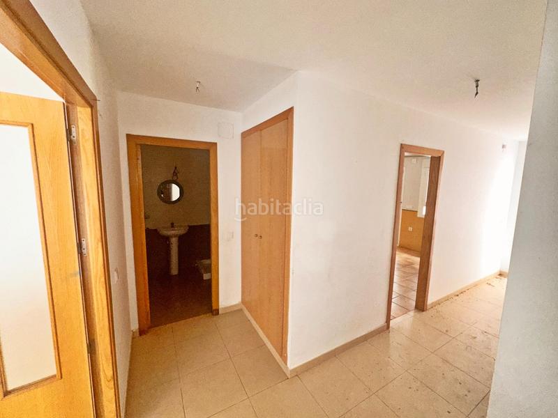 Foto f6972e7f-c9cd-4bc7-8b2d-27a8439a1bde. Casa adossada amb calefacció aparcament a Cabezamesada Foto f6972e7f-c9cd-4bc7-8b2d-27a8439a1bde. Casa adossada amb calefacció aparcament a Cabezamesada