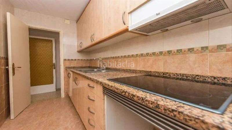 Foto 22975902-8770-4a19-bcd6-30d0f0488d0b. Pis a Rocafonda Mataró Foto 22975902-8770-4a19-bcd6-30d0f0488d0b. Pis a Rocafonda Mataró