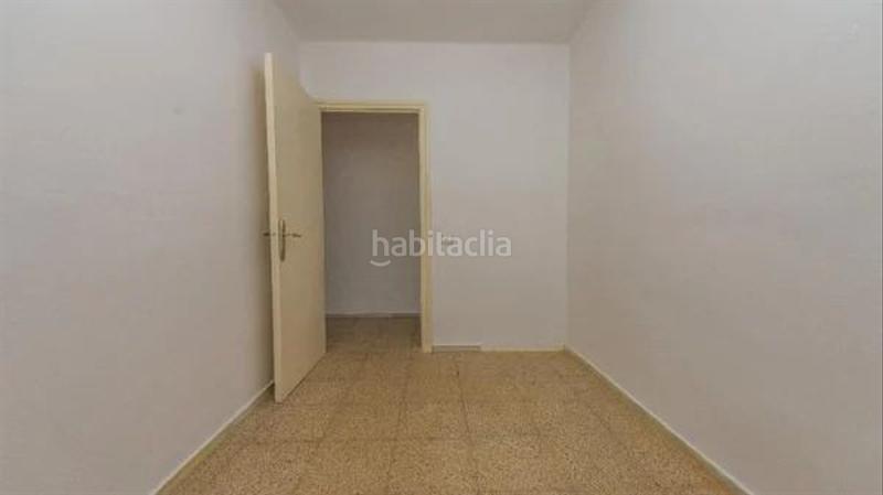 Foto faeba248-c569-4aea-a27c-53bf2f3fc1d5. Pis a Rocafonda Mataró Foto faeba248-c569-4aea-a27c-53bf2f3fc1d5. Pis a Rocafonda Mataró