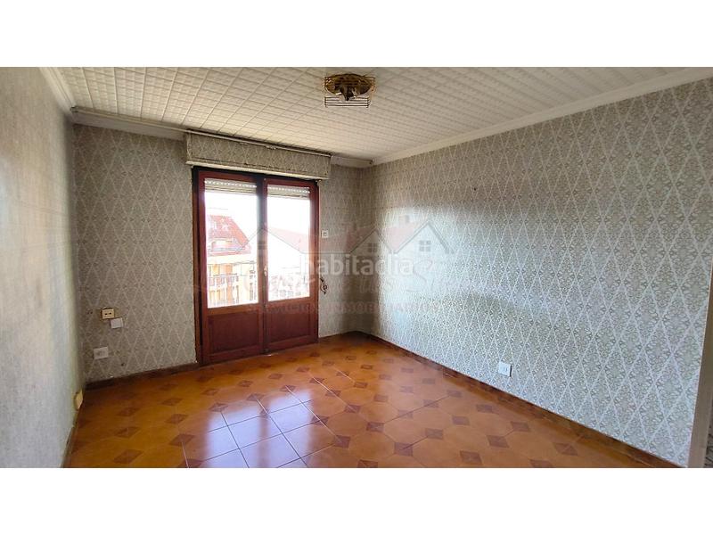 Foto 5bb3cca1-1ab6-4337-b0f8-b3db478fb3d3. Pis a Sax Foto 5bb3cca1-1ab6-4337-b0f8-b3db478fb3d3. Pis a Sax