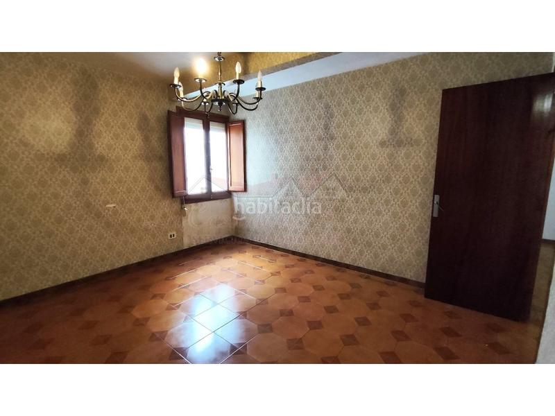Foto aa8164ff-e736-4076-a2af-19b6ec84c8a8. Pis a Sax Foto aa8164ff-e736-4076-a2af-19b6ec84c8a8. Pis a Sax