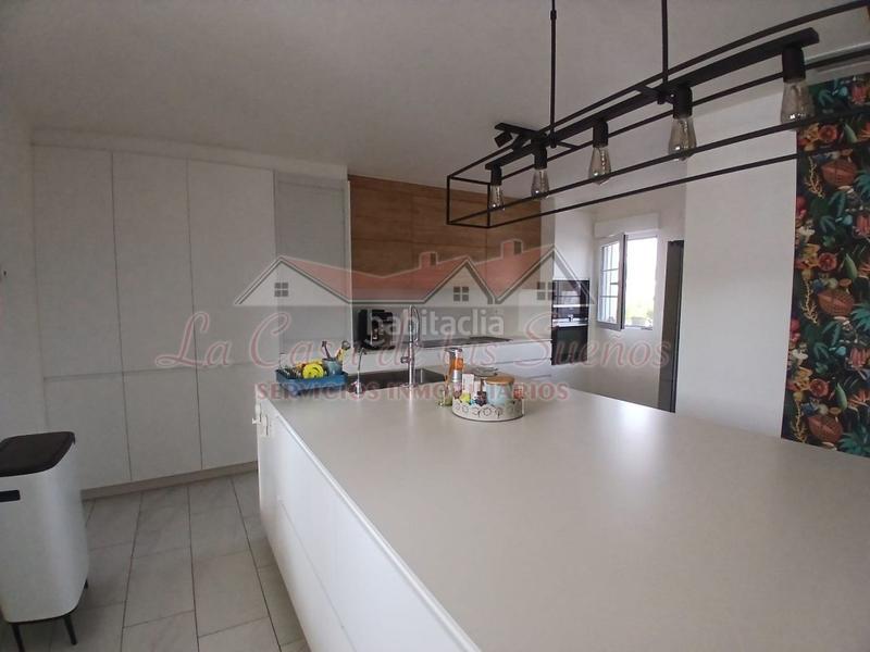 Foto cbec5d21-996d-40d7-b39e-93ead53ce167. Casa amb piscina a Sax Foto cbec5d21-996d-40d7-b39e-93ead53ce167. Casa amb piscina a Sax