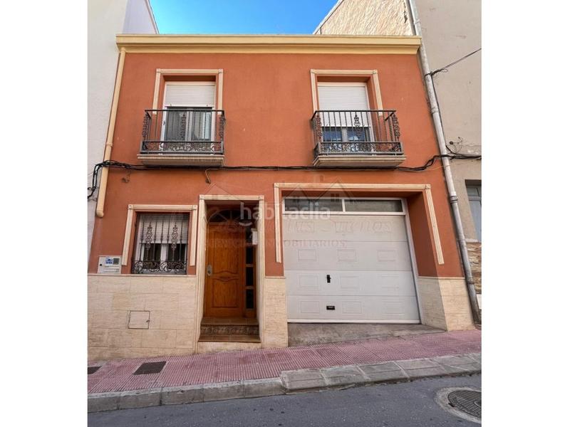 Foto 282cd070-47a5-4f4c-9f22-813a4bffcee8. Casa amb aparcament a Sax Foto 282cd070-47a5-4f4c-9f22-813a4bffcee8. Casa amb aparcament a Sax