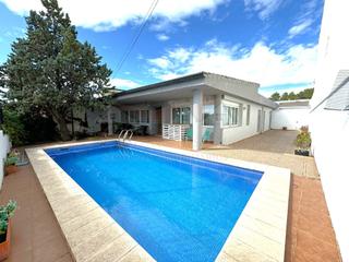 Maison à Sax. Magnifica casa en sax con piscina Maison à Sax. Magnifica casa en sax con piscina
