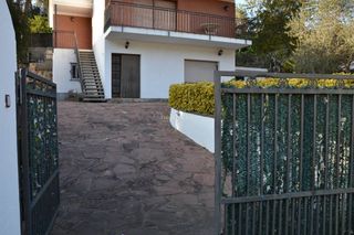 Casa en Urbanitzacions. Casa a 4 vientos para dos familias indpendientes en can cabot! Casa en Urbanitzacions. Casa a 4 vientos para dos familias indpendientes en can cabot!