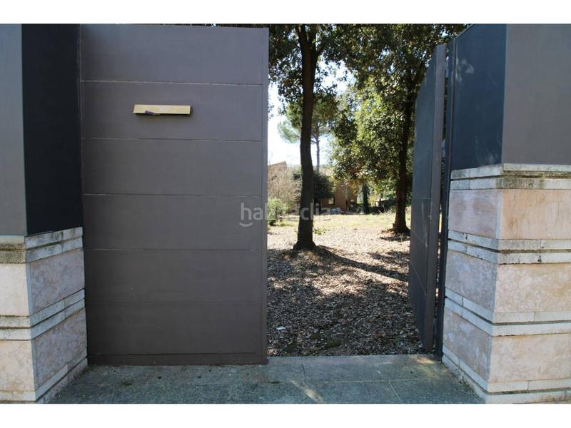 Foto 35ed3f86-ede9-44e7-aeb8-b99b8a99ea53. Terreny residencial a Valldoreix Sant Cugat del Vallès Foto 35ed3f86-ede9-44e7-aeb8-b99b8a99ea53. Terreny residencial a Valldoreix Sant Cugat del Vallès