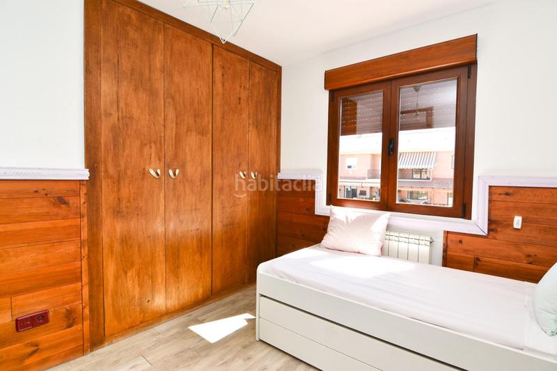Foto 0918e300-2d83-40c8-b921-c4051e29631f. Casa a schiera con riscaldamento parcheggio in El Pijorro Navalcarnero Foto 0918e300-2d83-40c8-b921-c4051e29631f. Casa a schiera con riscaldamento parcheggio in El Pijorro Navalcarnero