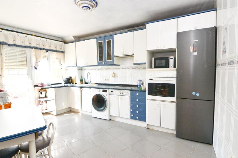 Foto 7a15096e-29ad-4d70-b407-6c355abd5b89. Casa aparellada amb calefacció aparcament a El Pijorro Navalcarnero Foto 7a15096e-29ad-4d70-b407-6c355abd5b89. Casa aparellada amb calefacció aparcament a El Pijorro Navalcarnero