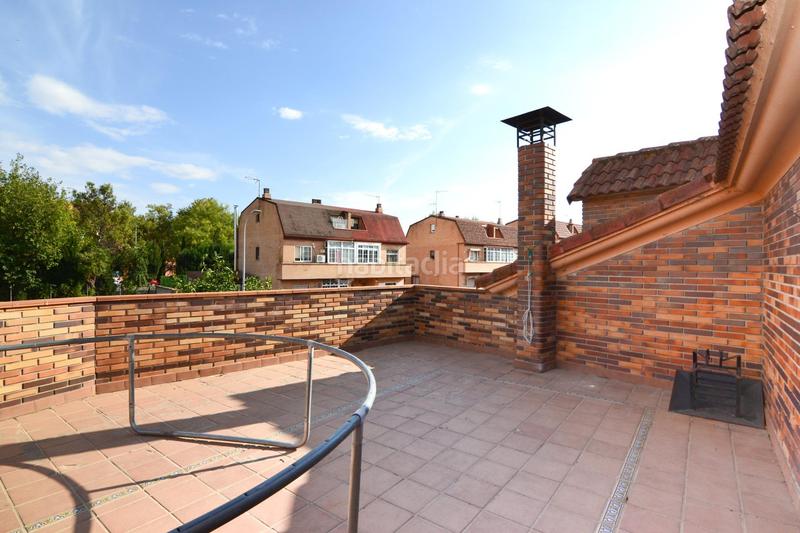 Foto da3ee517-7d3a-429d-84a7-0d25ea2cc1e1. Casa aparellada amb calefacció aparcament a El Pijorro Navalcarnero Foto da3ee517-7d3a-429d-84a7-0d25ea2cc1e1. Casa aparellada amb calefacció aparcament a El Pijorro Navalcarnero