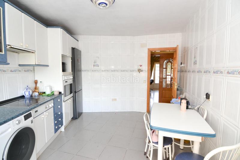 Foto e4185d8a-267e-4693-8395-a77455882cf6. Casa aparellada amb calefacció aparcament a El Pijorro Navalcarnero Foto e4185d8a-267e-4693-8395-a77455882cf6. Casa aparellada amb calefacció aparcament a El Pijorro Navalcarnero