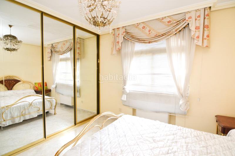 Foto f74a860a-ee40-4d44-b2b9-ddba2cb7bf1e. Casa aparellada amb calefacció aparcament a El Pijorro Navalcarnero Foto f74a860a-ee40-4d44-b2b9-ddba2cb7bf1e. Casa aparellada amb calefacció aparcament a El Pijorro Navalcarnero