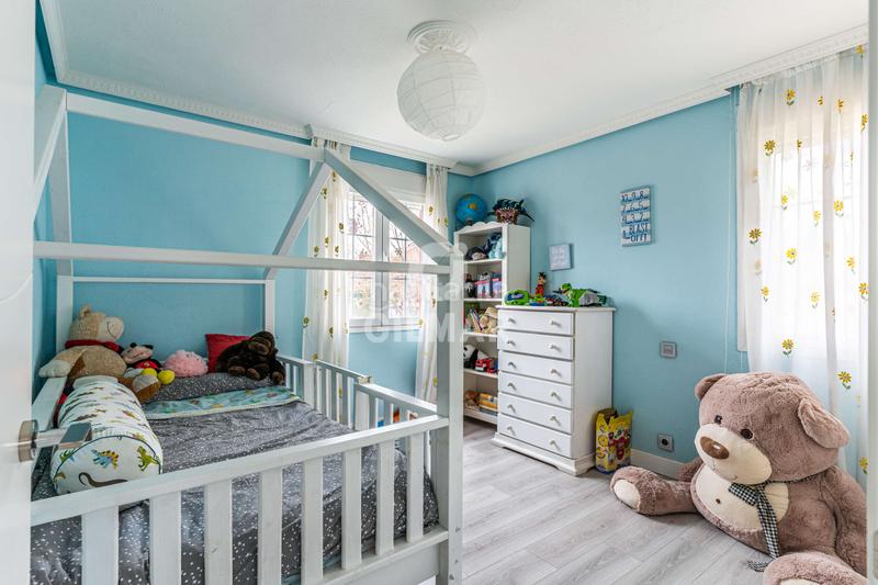 Foto 608dc26b-25f2-4a5b-a831-e90917cce7c9. Chalet con riscaldamento piscina in La Cárcaba-El Encinar-Montemolinos Arroyomolinos Foto 608dc26b-25f2-4a5b-a831-e90917cce7c9. Chalet con riscaldamento piscina in La Cárcaba-El Encinar-Montemolinos Arroyomolinos