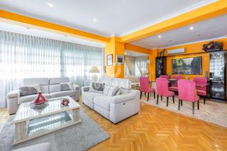 Appartement à Guindalera. Se vende nuda propiedaddescubre esta excepcional vivienda ubicad Appartement à Guindalera. Se vende nuda propiedaddescubre esta excepcional vivienda ubicad