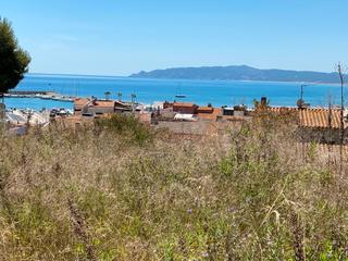 Terreny residencial Carrer català. Gran terreno de 3500m2 con vistas al mar en el estartit Terreny residencial Carrer català. Gran terreno de 3500m2 con vistas al mar en el estartit