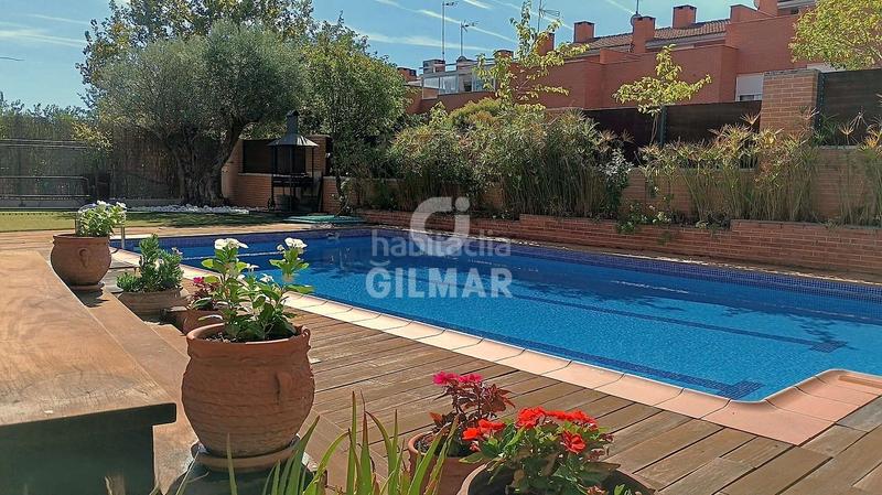 Foto 0afc393d-002f-40bf-a6c7-4364a798fde0. Maison jumelée avec chauffage parking piscine dans Miramadrid Paracuellos de Jarama Foto 0afc393d-002f-40bf-a6c7-4364a798fde0. Maison jumelée avec chauffage parking piscine dans Miramadrid Paracuellos de Jarama