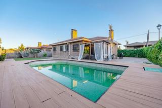 Xalet Azucenas. Independiente en venta en griñón Xalet Azucenas. Independiente en venta en griñón