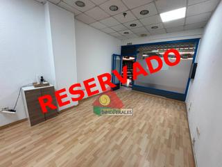 Lloguer Local Comercial a Calle de groenlandia 4. Local en alquiler en centro comercial Lloguer Local Comercial a Calle de groenlandia 4. Local en alquiler en centro comercial