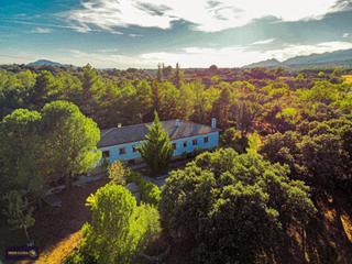 House  Ctra de navalafuente a cabanillas House  Ctra de navalafuente a cabanillas