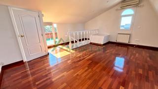 Casa a schiera  Calle jaraíz Casa a schiera  Calle jaraíz