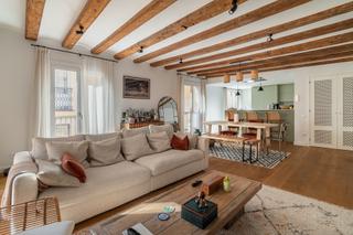 Àtic  Carrer dels mirallers. Ático exclusivo con terraza privada Àtic  Carrer dels mirallers. Ático exclusivo con terraza privada