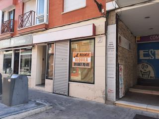 Location Local commercial à Estación-Parque O´Donnell. Estupendo local comercial de alquiler en alcalá de henares, situ Location Local commercial à Estación-Parque O´Donnell. Estupendo local comercial de alquiler en alcalá de henares, situ