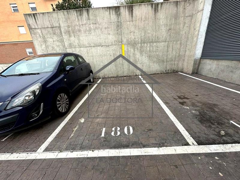 Foto 513d6f19-6736-422f-8159-34db989d3806. Posto auto in Urbanización El Mediterráneo Arroyomolinos Foto 513d6f19-6736-422f-8159-34db989d3806. Posto auto in Urbanización El Mediterráneo Arroyomolinos