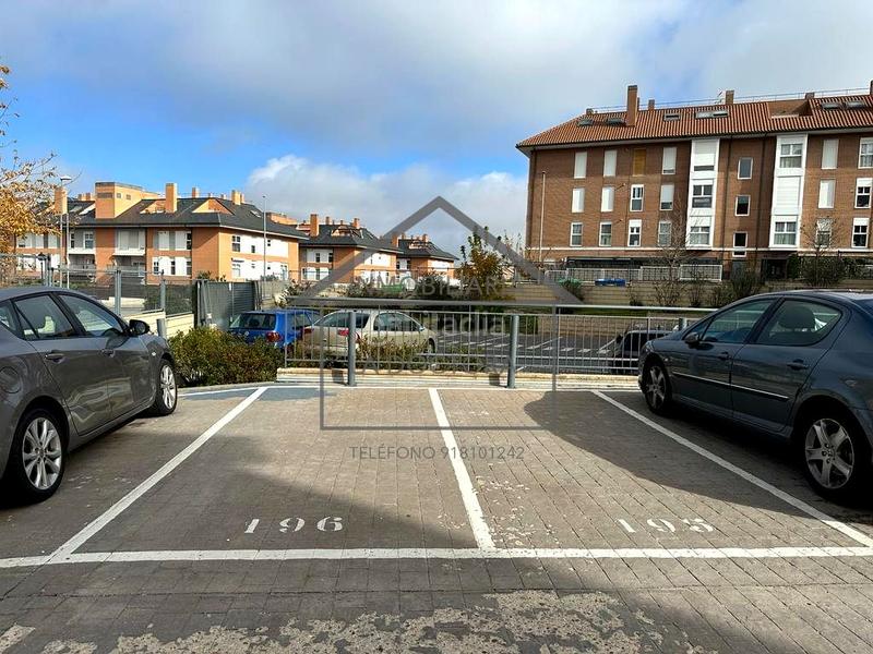 Foto f35a8695-b9d7-43b4-9b4a-8dba7f23bce2. Posto auto in Urbanización El Mediterráneo Arroyomolinos Foto f35a8695-b9d7-43b4-9b4a-8dba7f23bce2. Posto auto in Urbanización El Mediterráneo Arroyomolinos