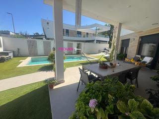 Chalet in Los Hueros. Excepcional chalet independiente en el viso de villalbilla,  con Chalet in Los Hueros. Excepcional chalet independiente en el viso de villalbilla,  con