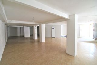Almacén en Carrer ramon llull. Buscas un local- almacén? Almacén en Carrer ramon llull. Buscas un local- almacén?