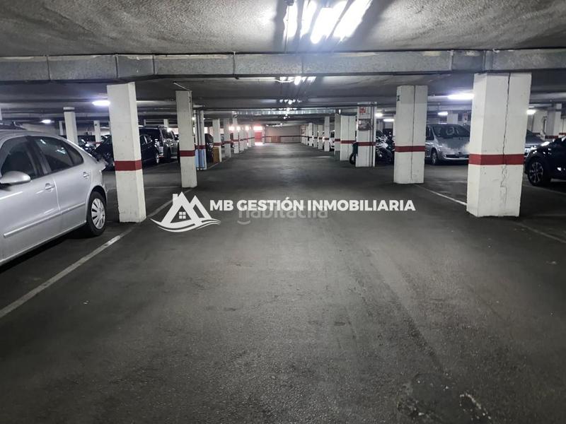 Foto ef40adcd-5666-48b8-9f70-d21067376451. Aparcament cotxe a Fuenlabrada ii-el molino Fuenlabrada Foto ef40adcd-5666-48b8-9f70-d21067376451. Aparcament cotxe a Fuenlabrada ii-el molino Fuenlabrada