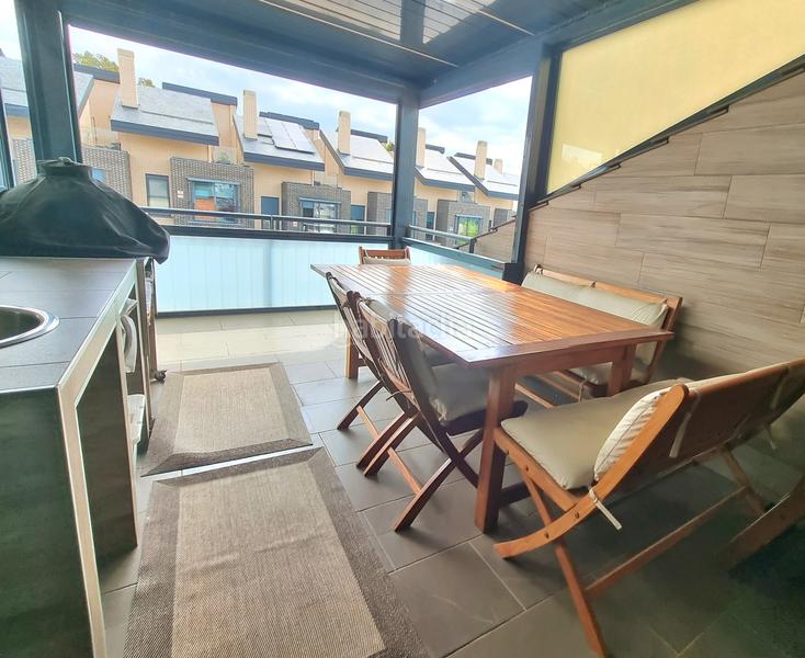 Foto 95c9e6e7-1d69-4cfa-ba27-7cedad5e6e38. Casa bifamiliare in calle de la navallera 9 in Centro Comercial-Hospital Torrelodones Foto 95c9e6e7-1d69-4cfa-ba27-7cedad5e6e38. Casa bifamiliare in calle de la navallera 9 in Centro Comercial-Hospital Torrelodones