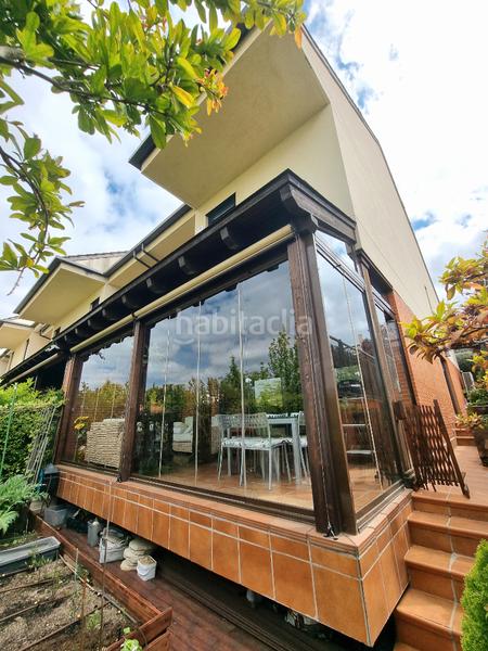 Foto 3f8785bd-acd9-4394-9815-f6dcba07f2ea. Casa pareada en calle de la navallera 9 en Centro Comercial-Hospital Torrelodones Foto 3f8785bd-acd9-4394-9815-f6dcba07f2ea. Casa pareada en calle de la navallera 9 en Centro Comercial-Hospital Torrelodones