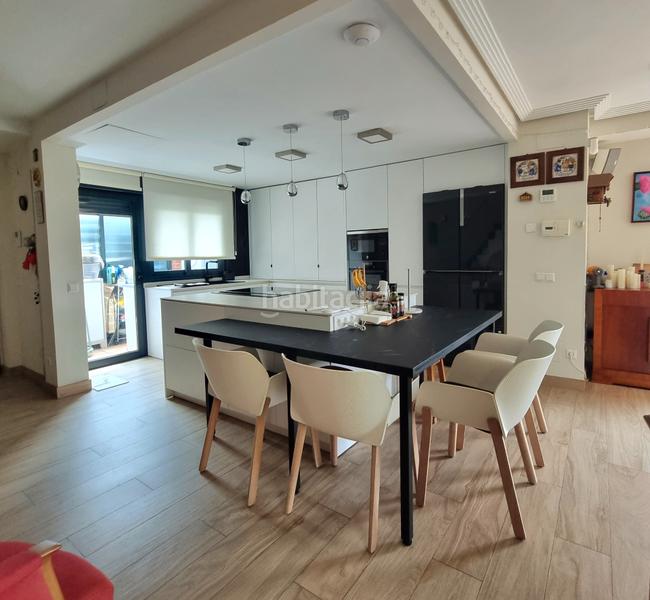 Foto e1918a53-e738-4305-82c0-aa04bd4a8716. Casa pareada en calle de la navallera 9 en Centro Comercial-Hospital Torrelodones Foto e1918a53-e738-4305-82c0-aa04bd4a8716. Casa pareada en calle de la navallera 9 en Centro Comercial-Hospital Torrelodones