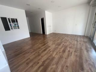 Alquiler Oficina en Can Rull. Local comercial ubicado en el centro de can rull sabadell Alquiler Oficina en Can Rull. Local comercial ubicado en el centro de can rull sabadell