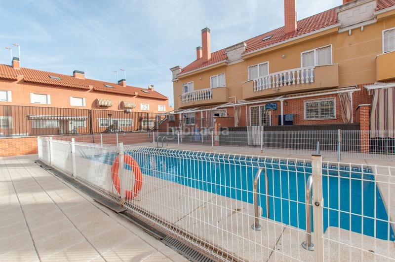 Foto 8b723537-35e0-455b-be78-b928827e7996. Casa adossada amb calefacció aparcament piscina a Alcalá de Henares Foto 8b723537-35e0-455b-be78-b928827e7996. Casa adossada amb calefacció aparcament piscina a Alcalá de Henares