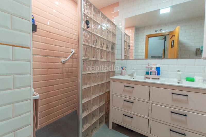 Foto 52c15628-0241-4518-a00e-4ca2192bf93c. Semi detached house with heating parking pool in Rinconada Alcalá de Henares Foto 52c15628-0241-4518-a00e-4ca2192bf93c. Semi detached house with heating parking pool in Rinconada Alcalá de Henares