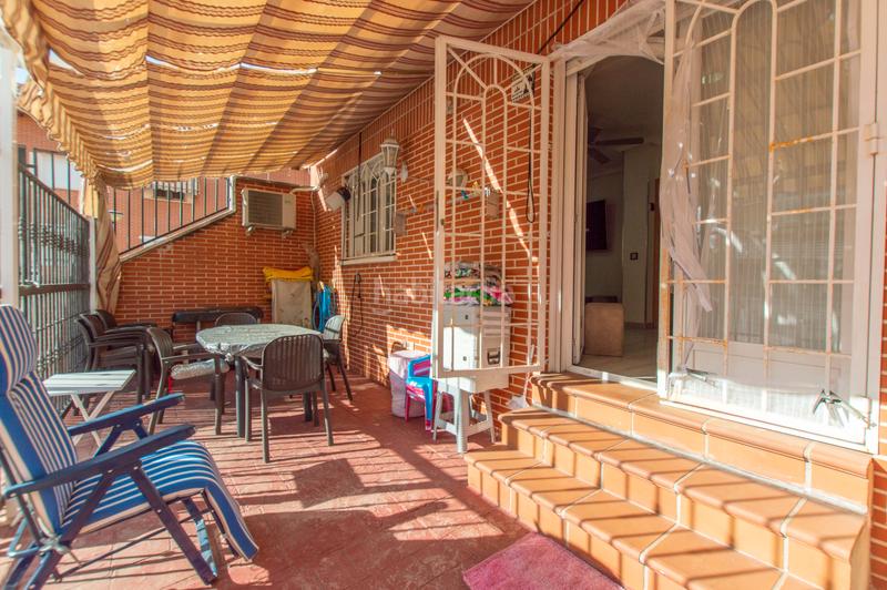 Foto 57a75aa4-0fe1-479c-9465-35410d36ed31. Semi detached house with heating parking pool in Rinconada Alcalá de Henares Foto 57a75aa4-0fe1-479c-9465-35410d36ed31. Semi detached house with heating parking pool in Rinconada Alcalá de Henares