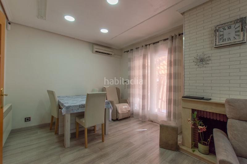 Foto a04c82d1-f365-474e-8432-f86b842ea7a7. Semi detached house with heating parking pool in Rinconada Alcalá de Henares Foto a04c82d1-f365-474e-8432-f86b842ea7a7. Semi detached house with heating parking pool in Rinconada Alcalá de Henares