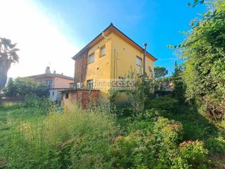 Maison à Niàgara Parc -Àgora Parc. Casa con local en urbanización. Maison à Niàgara Parc -Àgora Parc. Casa con local en urbanización.