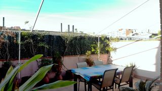 Rent Towny house Carrer garbi. Con garaje, jardin y buhardilla Rent Towny house Carrer garbi. Con garaje, jardin y buhardilla