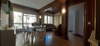 Alquiler de Temporada Apartamento en Carrer corsega, 203. Enfrente de facultad de medicina Alquiler de Temporada Apartamento en Carrer corsega, 203. Enfrente de facultad de medicina